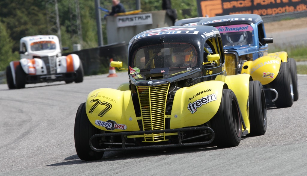 Christian-Høgh vinder andet Legend løb
(Foto: Motorsporten.dk)